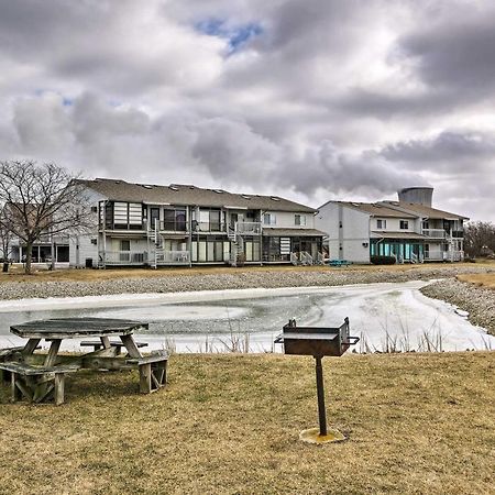 Condo With Balcony, Dock And Access To Lake Erie Sand Beach Exteriör bild
