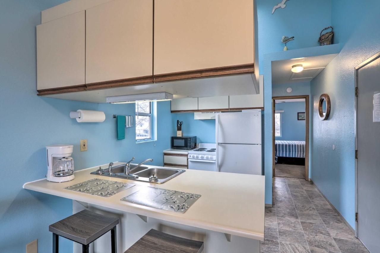 Condo With Balcony, Dock And Access To Lake Erie Sand Beach Exteriör bild