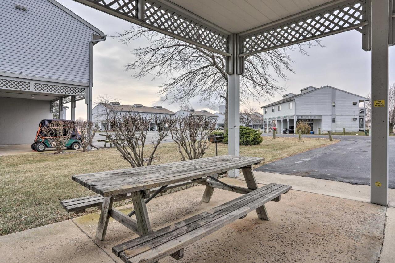 Condo With Balcony, Dock And Access To Lake Erie Sand Beach Exteriör bild